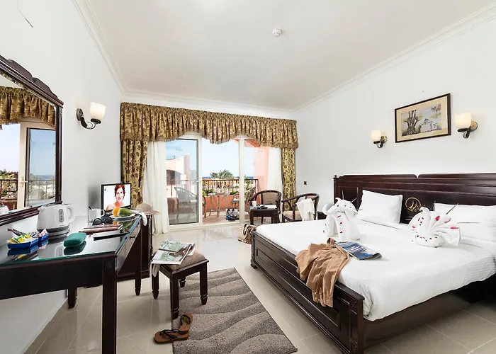 Three Corners Happy Life 4* Abu Dabab