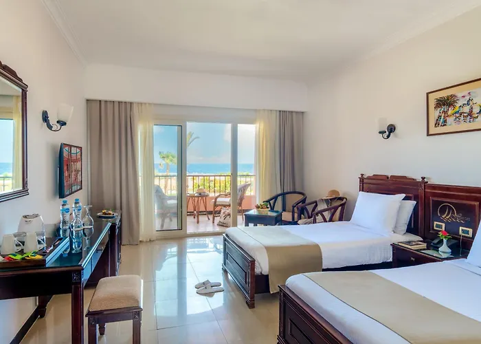 Three Corners Happy Life 4* Abu Dabab
